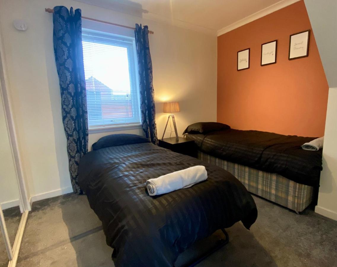 Cosy Cottage With Free Parking Close To Airport Edimburgo Exterior foto